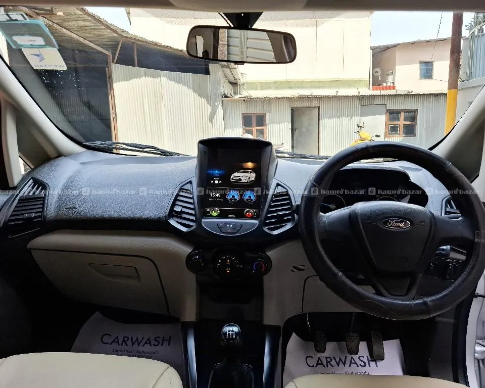 Ford Ecosports 2017 model 2