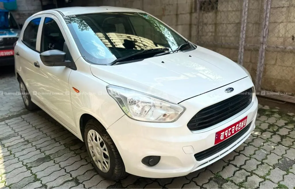 Ford Figo Trends Single Hand Car With Airbags 2