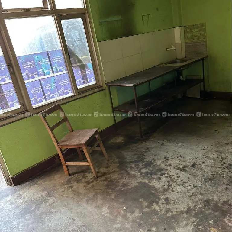 1 Big Room With Balcony And Kitchen 2