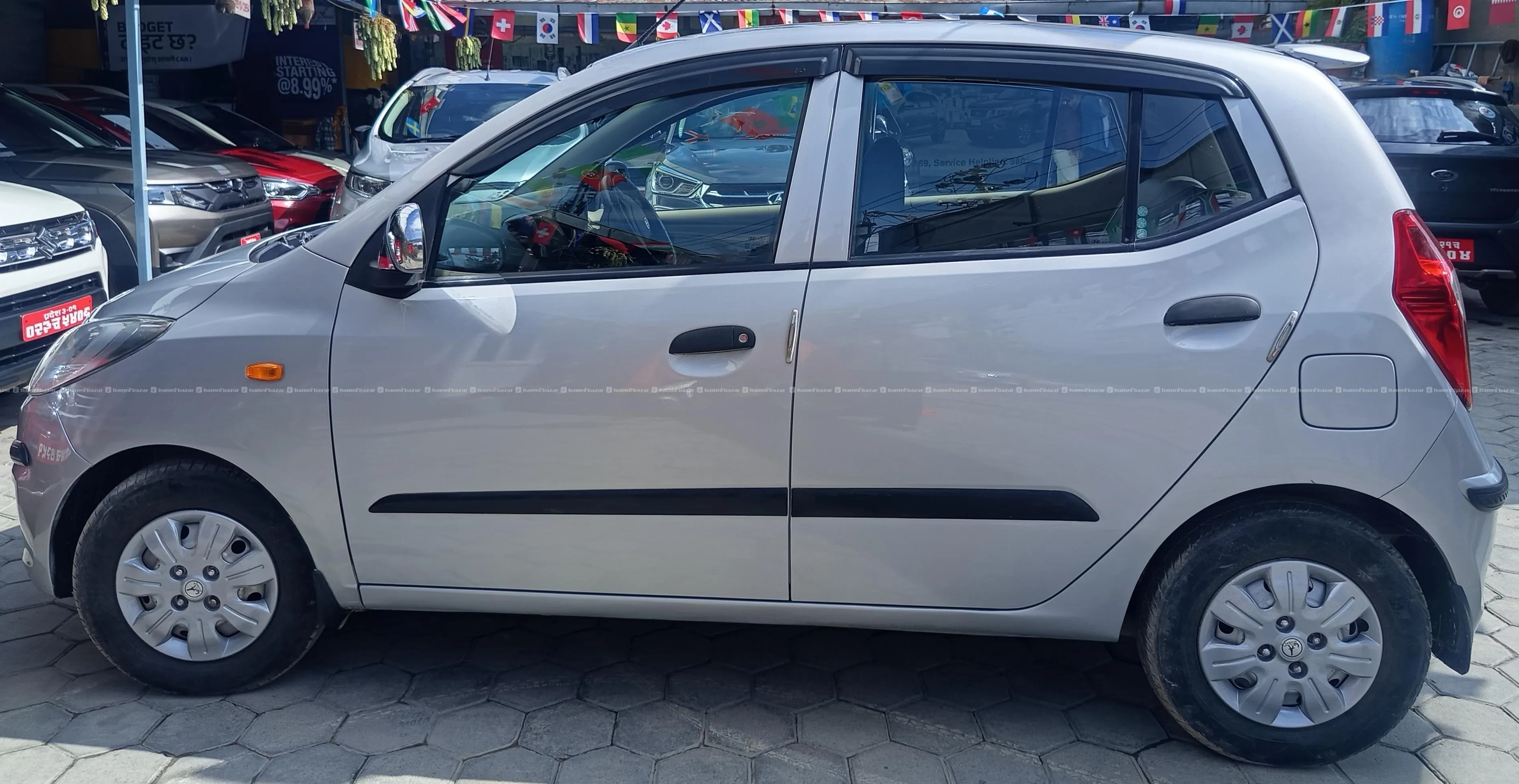 fresh condition Hyundai i10 Era 2010 sale 2