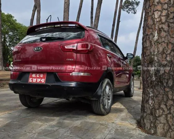 Kia Sportage 2010 model 9761803028 4