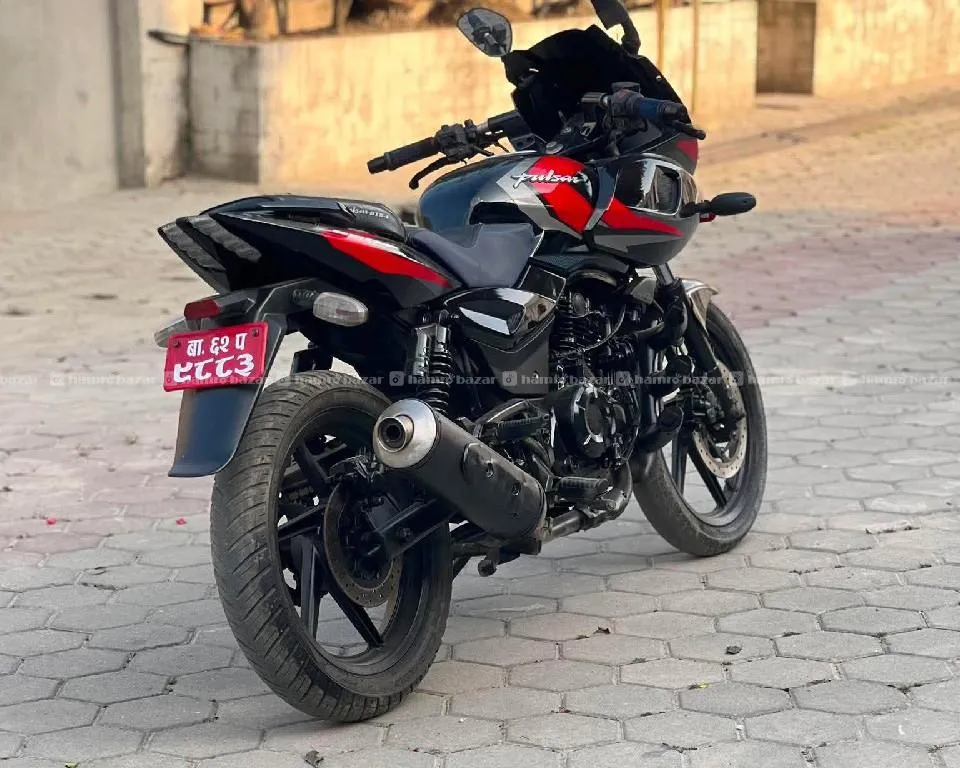 pulsar220cc 62lot super fresh condition on sell 3
