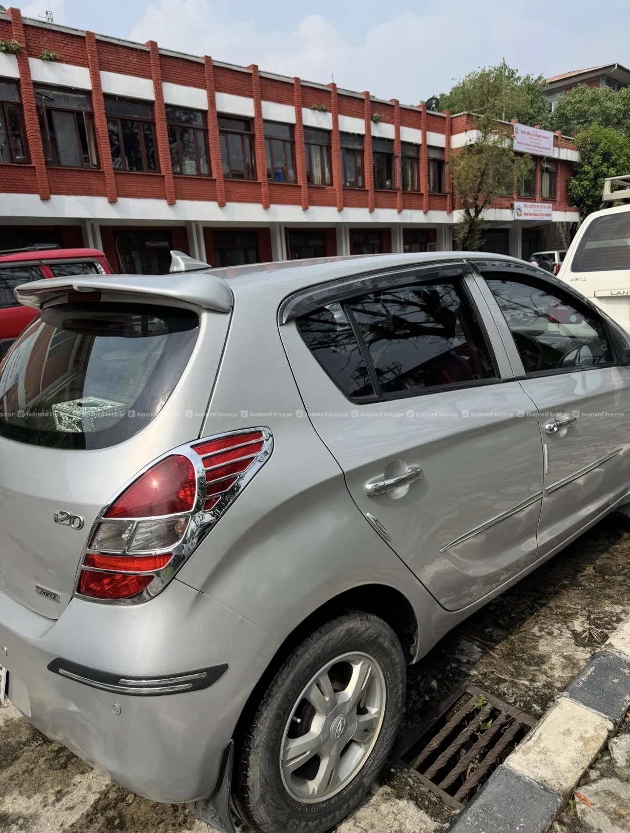 Hyundai i20 Sportz 2010 Model 2