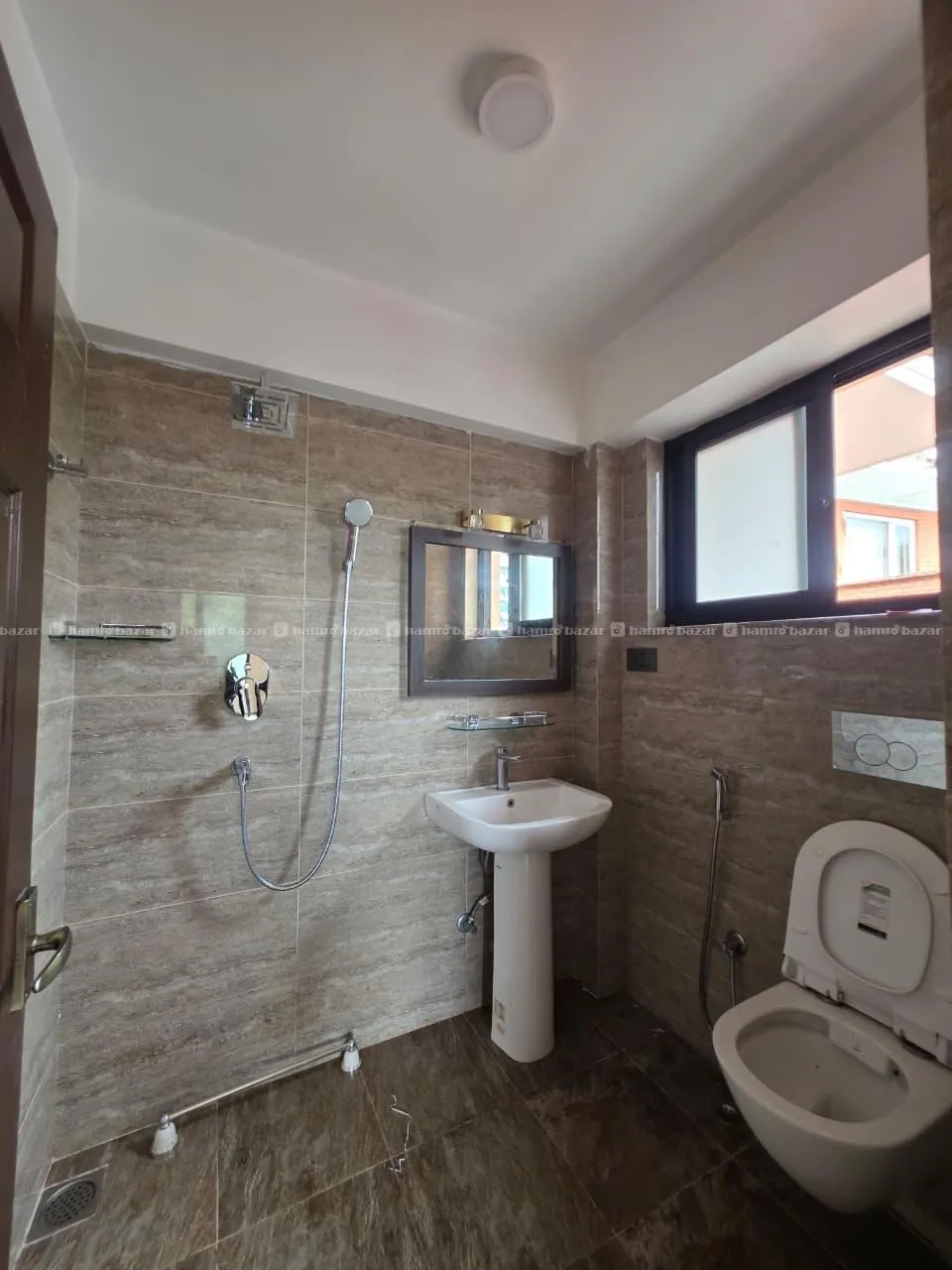🏡 3BHK Flat For Rent – Baluwatar, Kathmandu 2