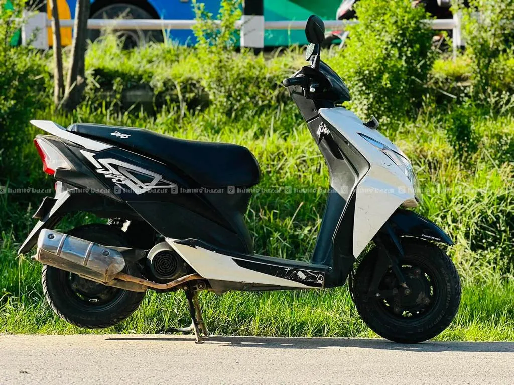 Honda Dio 
69 Lot 9843645282 2