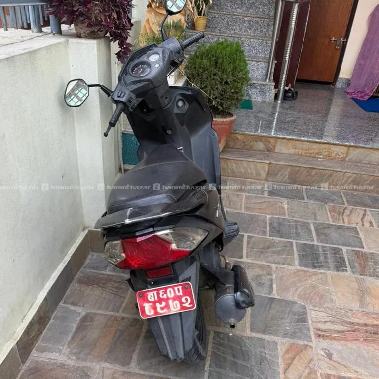Honda Dio single hand ladies used 3