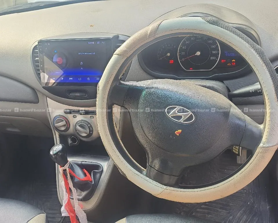 Hyundai i10 Magna 2012 model sale 2