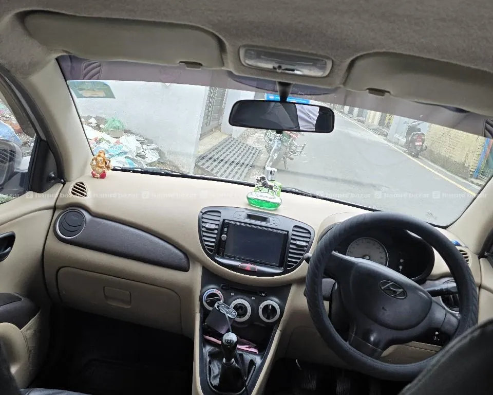 Hyundai i10 magna 1.2 like new condition car on 3