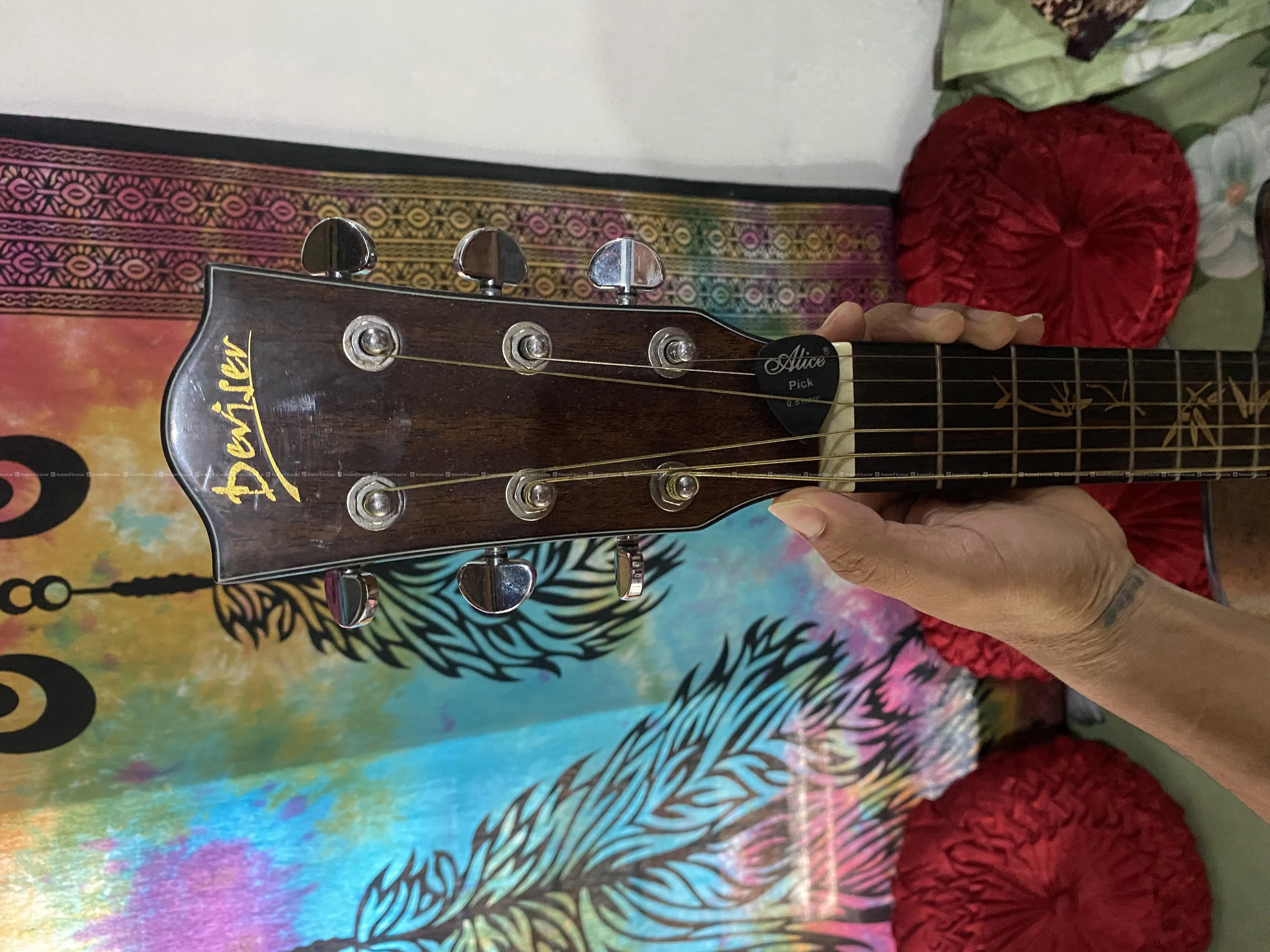 guitar on sale 4