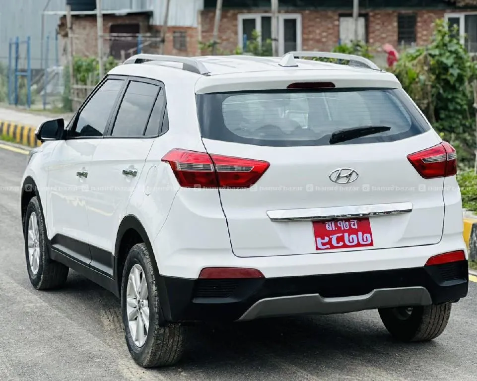 Hyundai creta sx+ 2017 model 9761803028 2