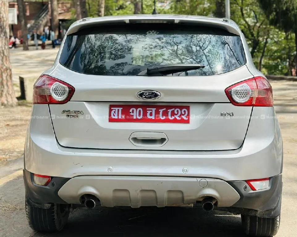 Ford Kuga SUV 2012 model 9761803028 5