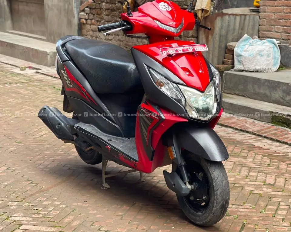 Honda dio 117lot 2020model super fresh condition on 4