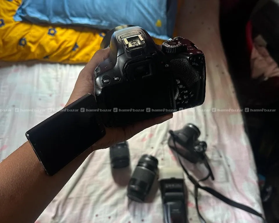 2 Camera 650d and xlr Sony + 3 lens + flash ligh 6