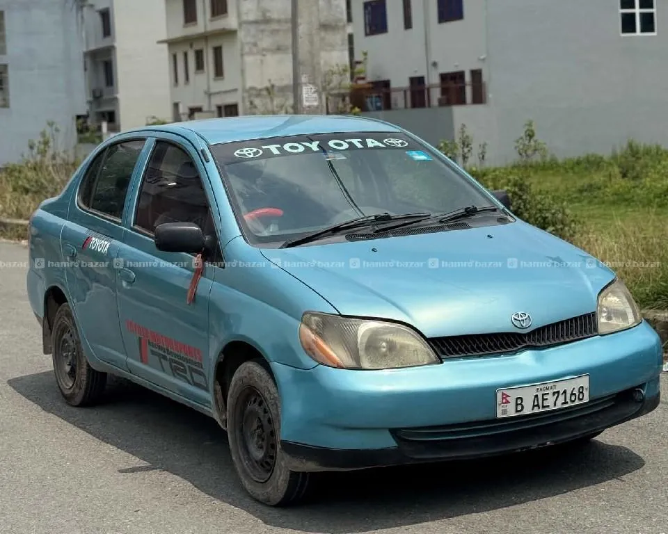 Toyota echo 2002model 2wd super fresh condition 3