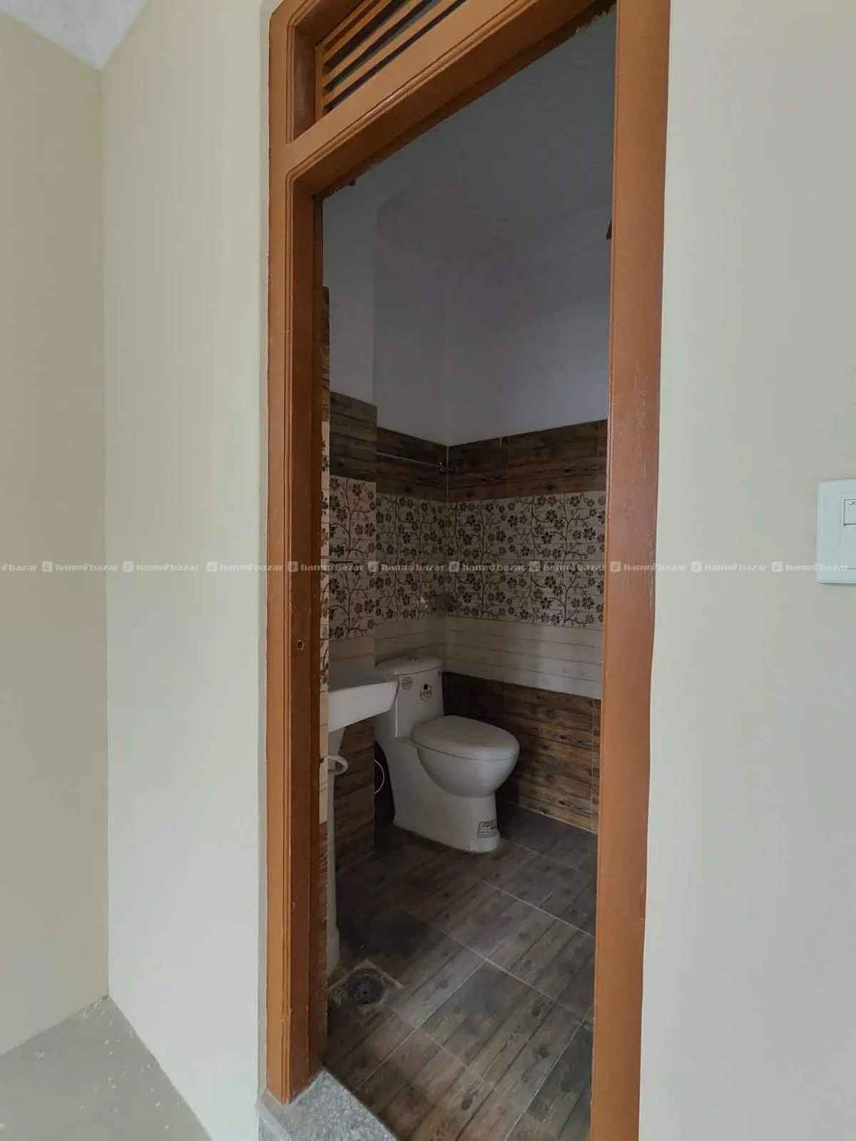 commercial space available on rent Chabhil 4