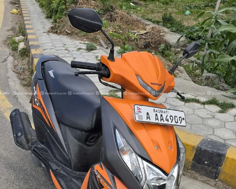 honda Dio - 004 lot 9818846575 or 976-8397661 2