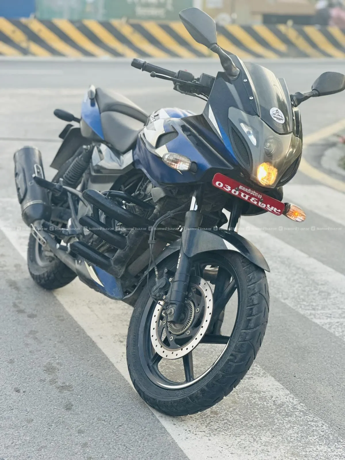 pulsar 220 030lot 9761803028 3