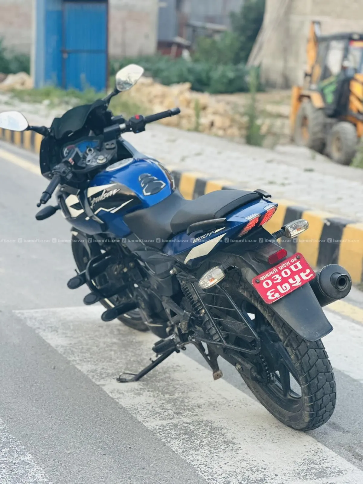 pulsar 220 030lot 9761803028 2