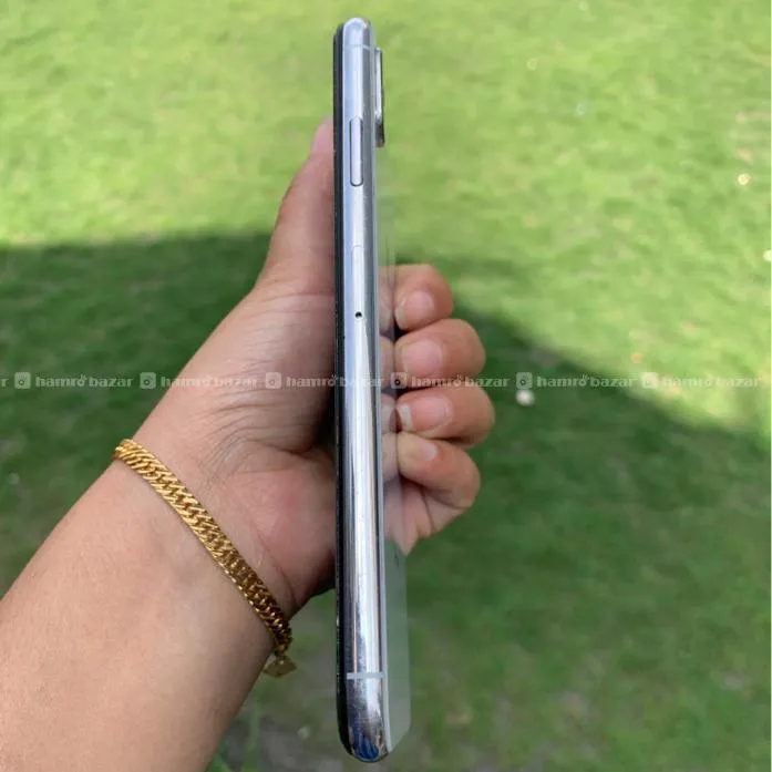 iPhone XS Max Used - Good Condition) Cheap Price 2