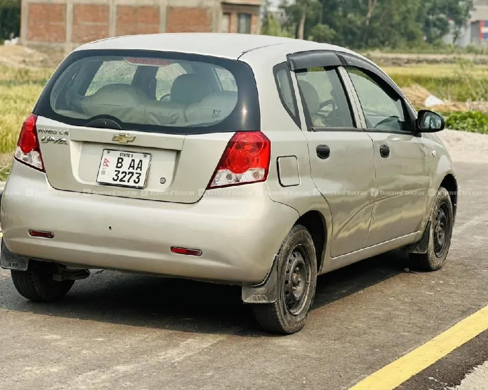 Chevrolet uva 2009 model 9761803028 3