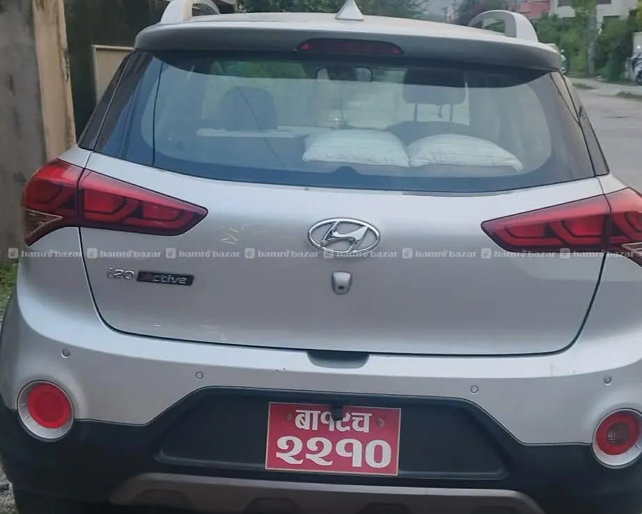 Hyundai i20 Silver 5