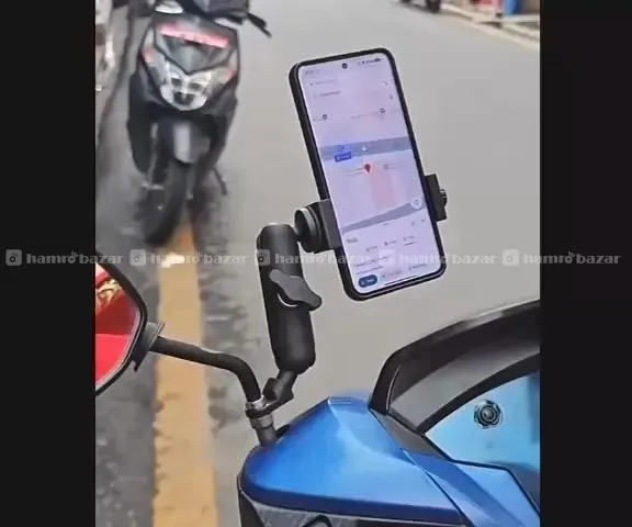 Universal Scooty and Bike Mobile Holder 3