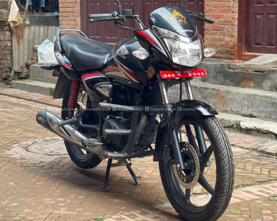 Honda shine 101lot 2018model super fresh condition 4