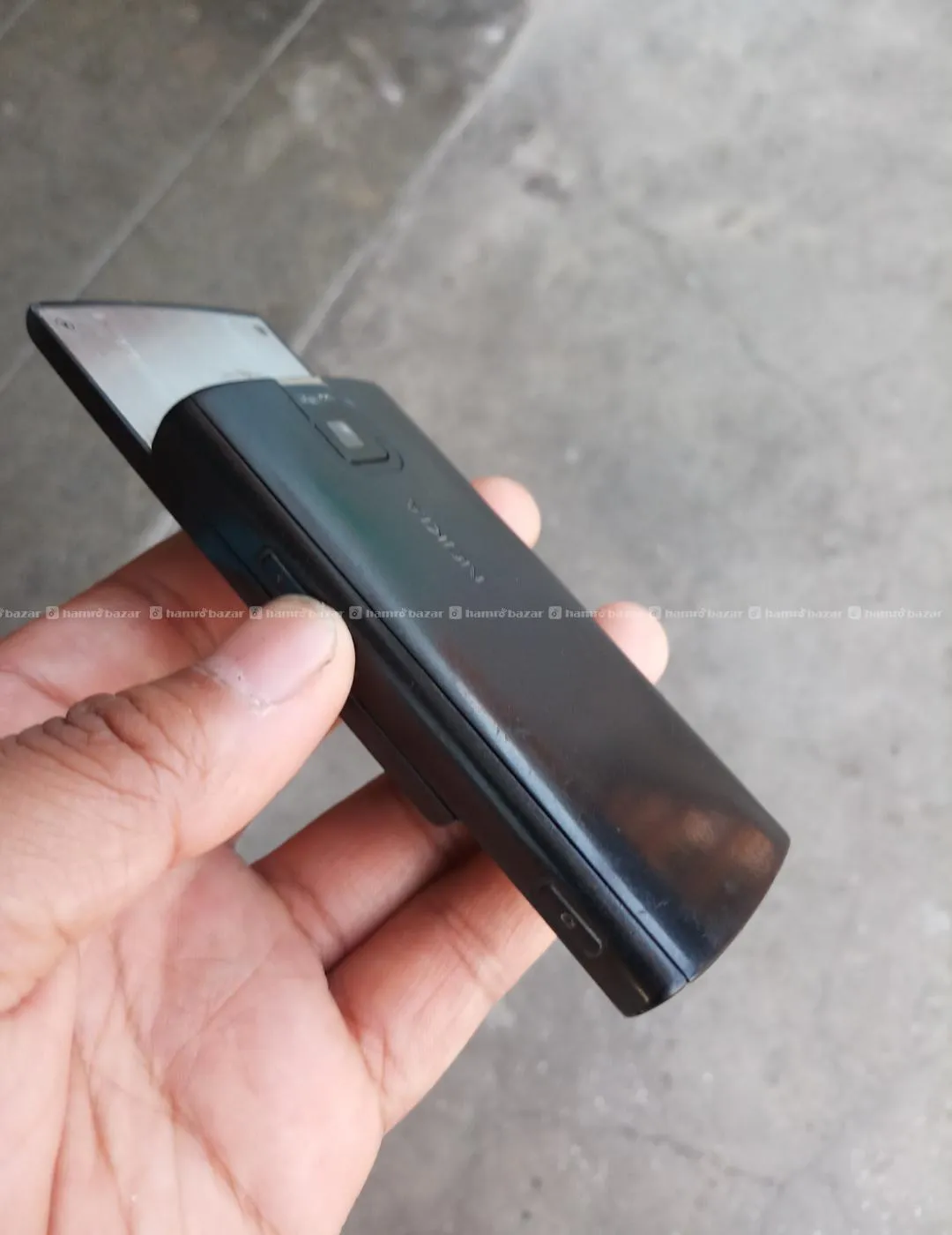 Nokia x3 00 slide 2