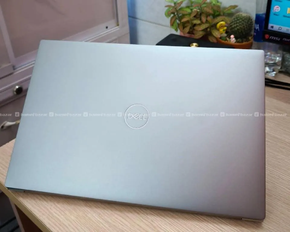 Dell Precision 5550 Laptop 2