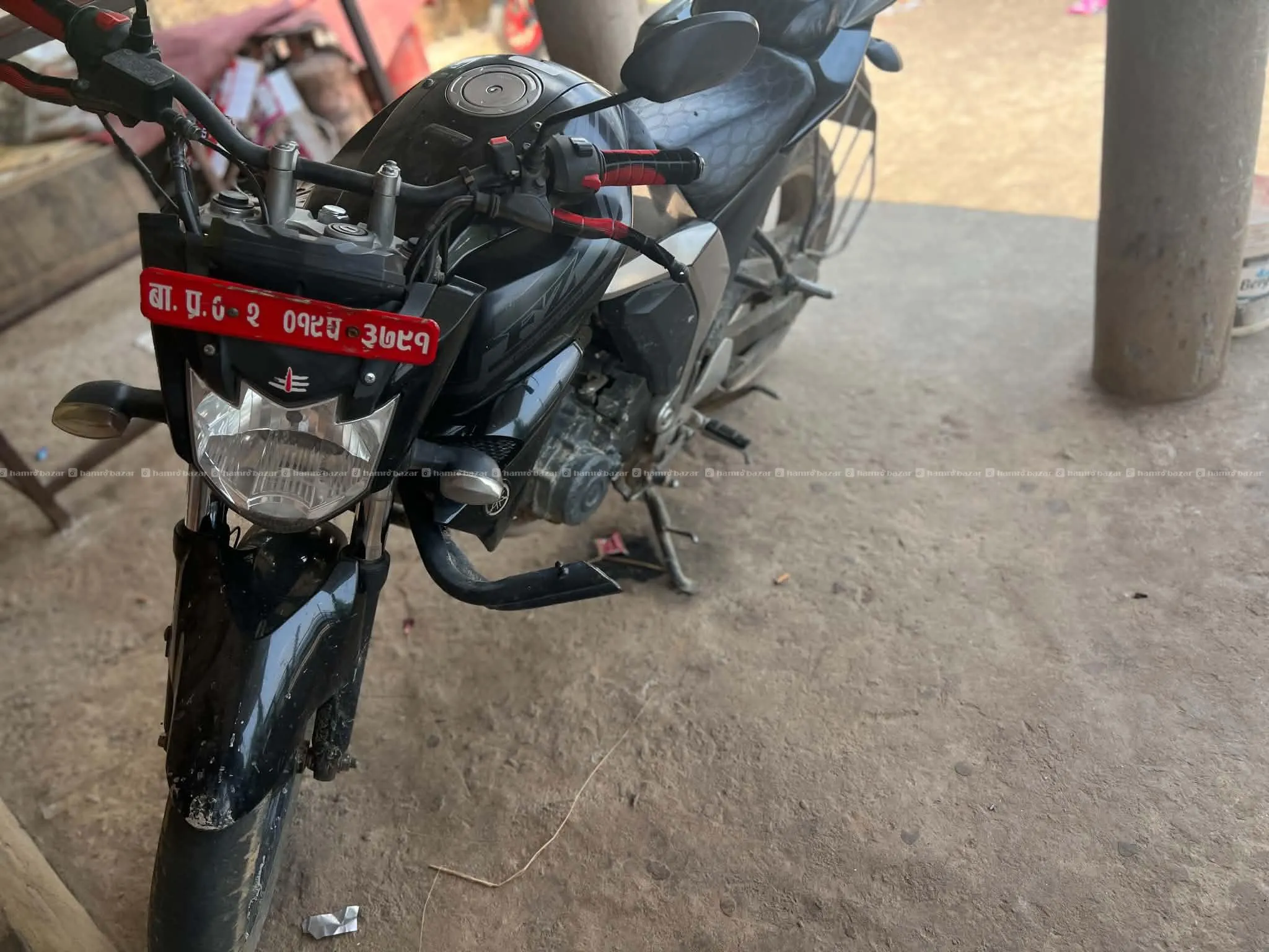 Yamaha Fz 16 on sale, Milage 40km/l 2