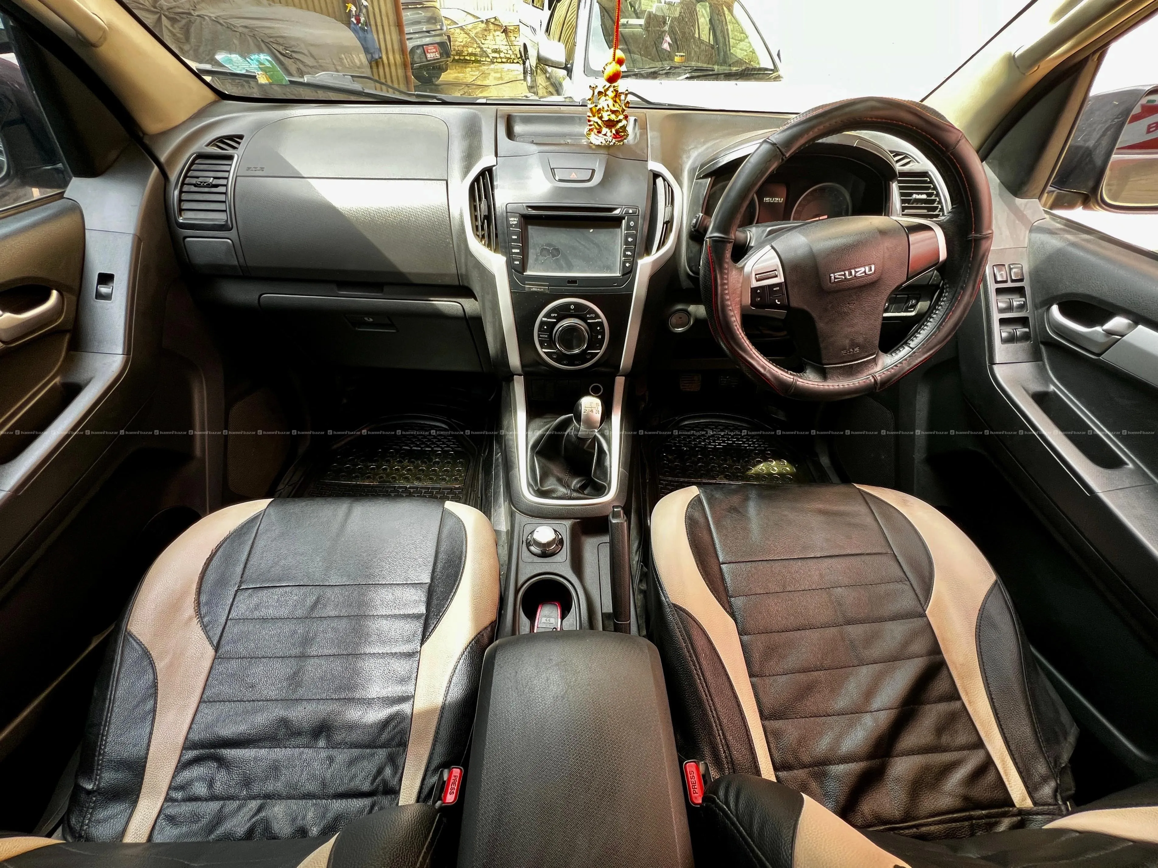 Isuzu V-Cross 4WD 2020 Model fully modified 4