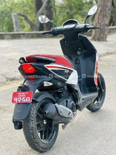 aprila sr 150 022lot 9761803028 3