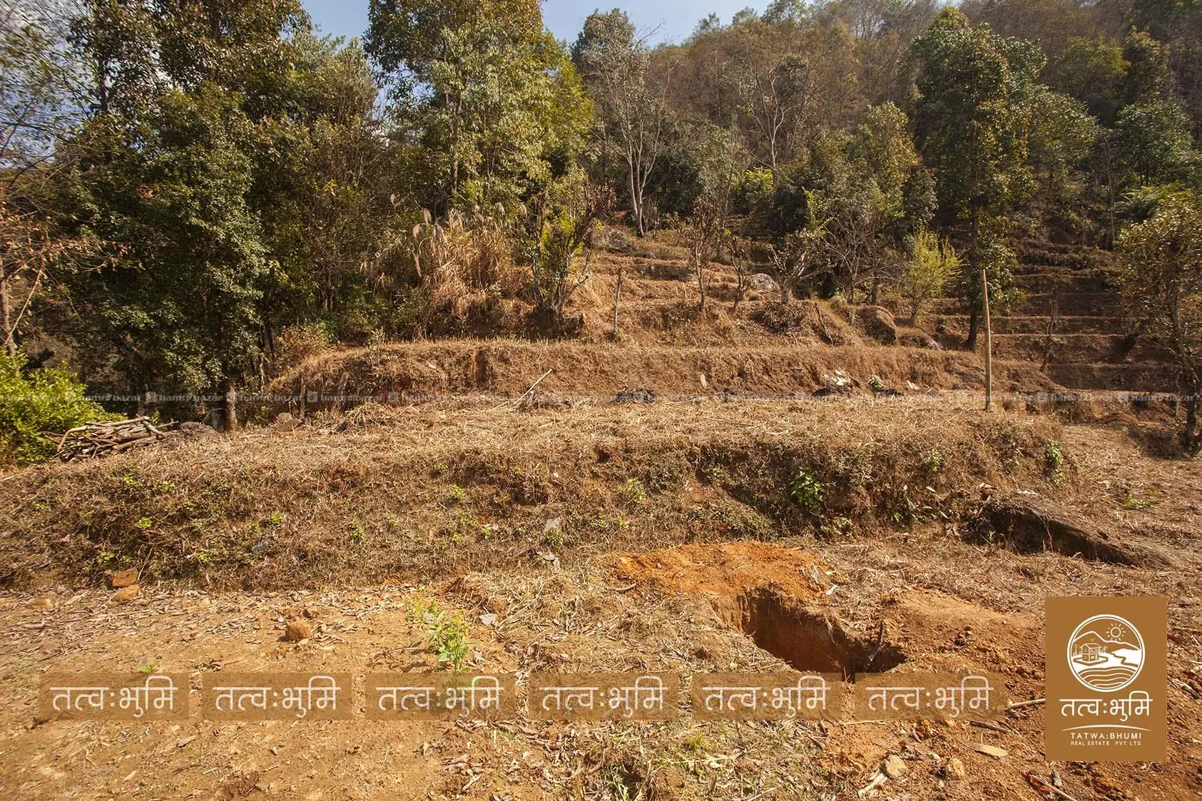 26 Ropani land for sale in Ranipauwa - Nuwakot. 2