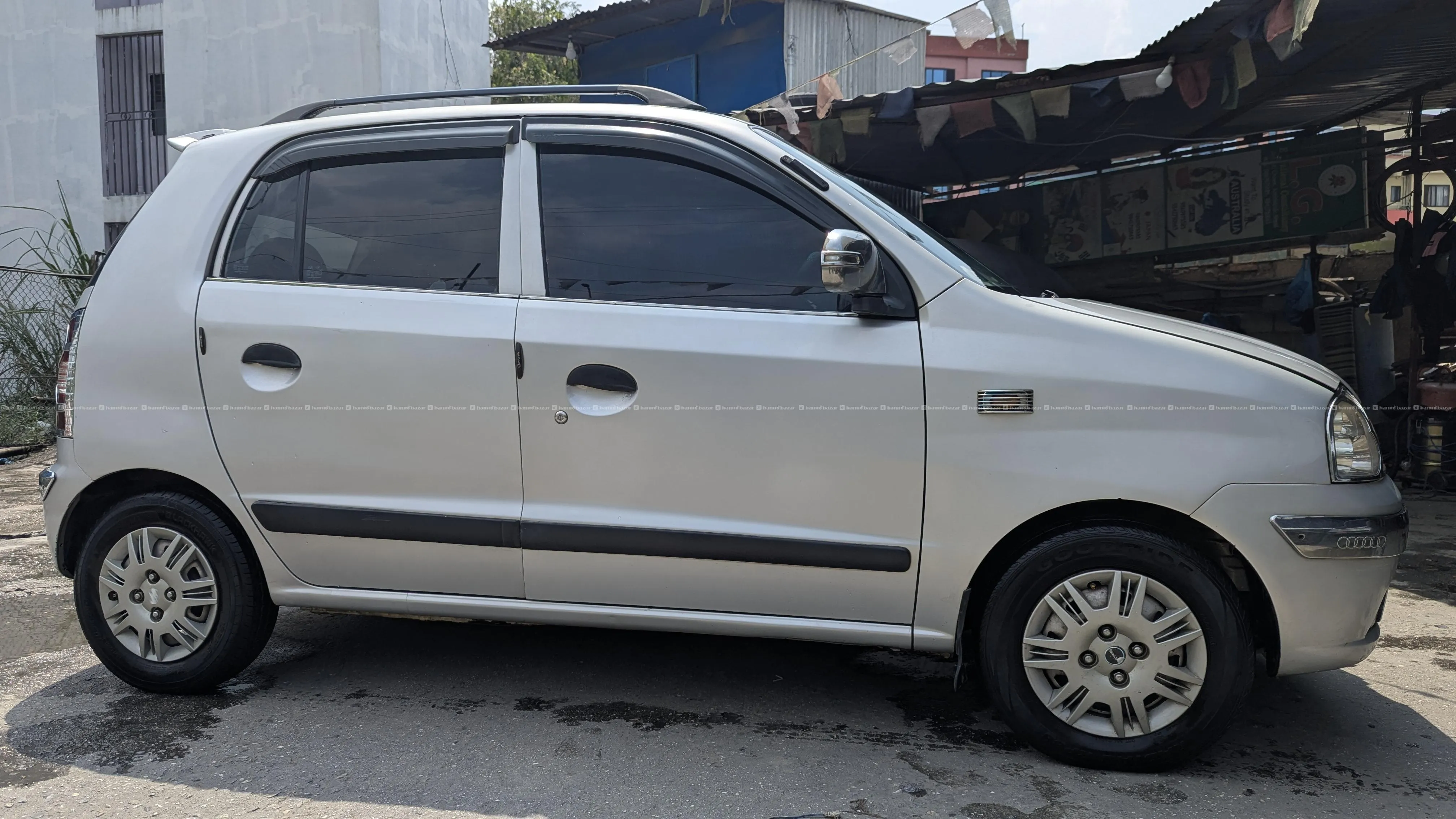 santro on sale 6