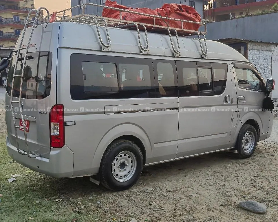Hiace/ EV Van/ Hiace/ 14 seater/ Hiace/Rent/Hiace  2