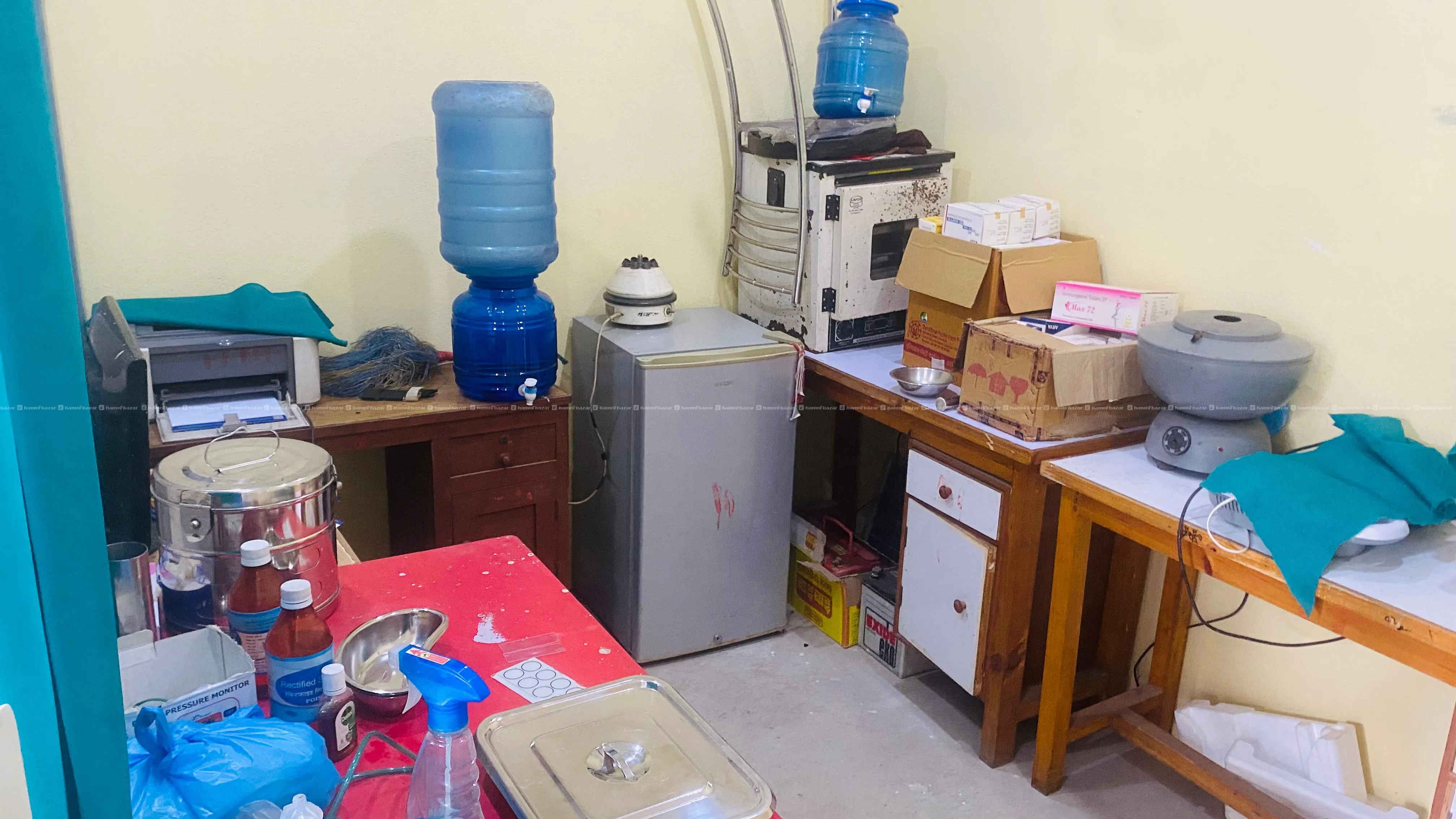 Pharmacy/Clinic On Sale 2