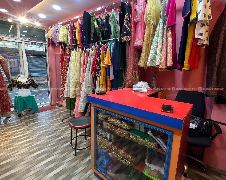 Boutique for sale 267 4