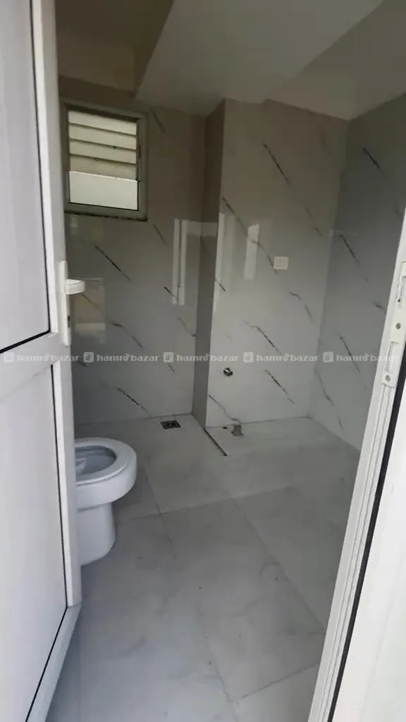 🏢 Office Space for Rent in Kupondole 7