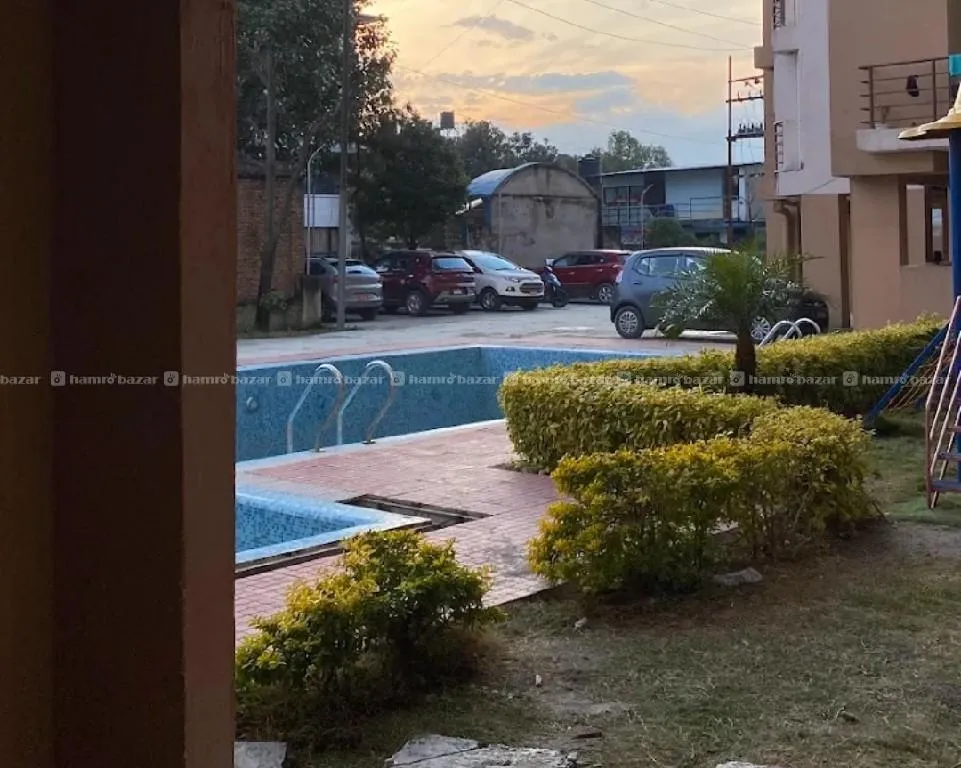 2BHK falt, merocity apartment, 20k/mon 2