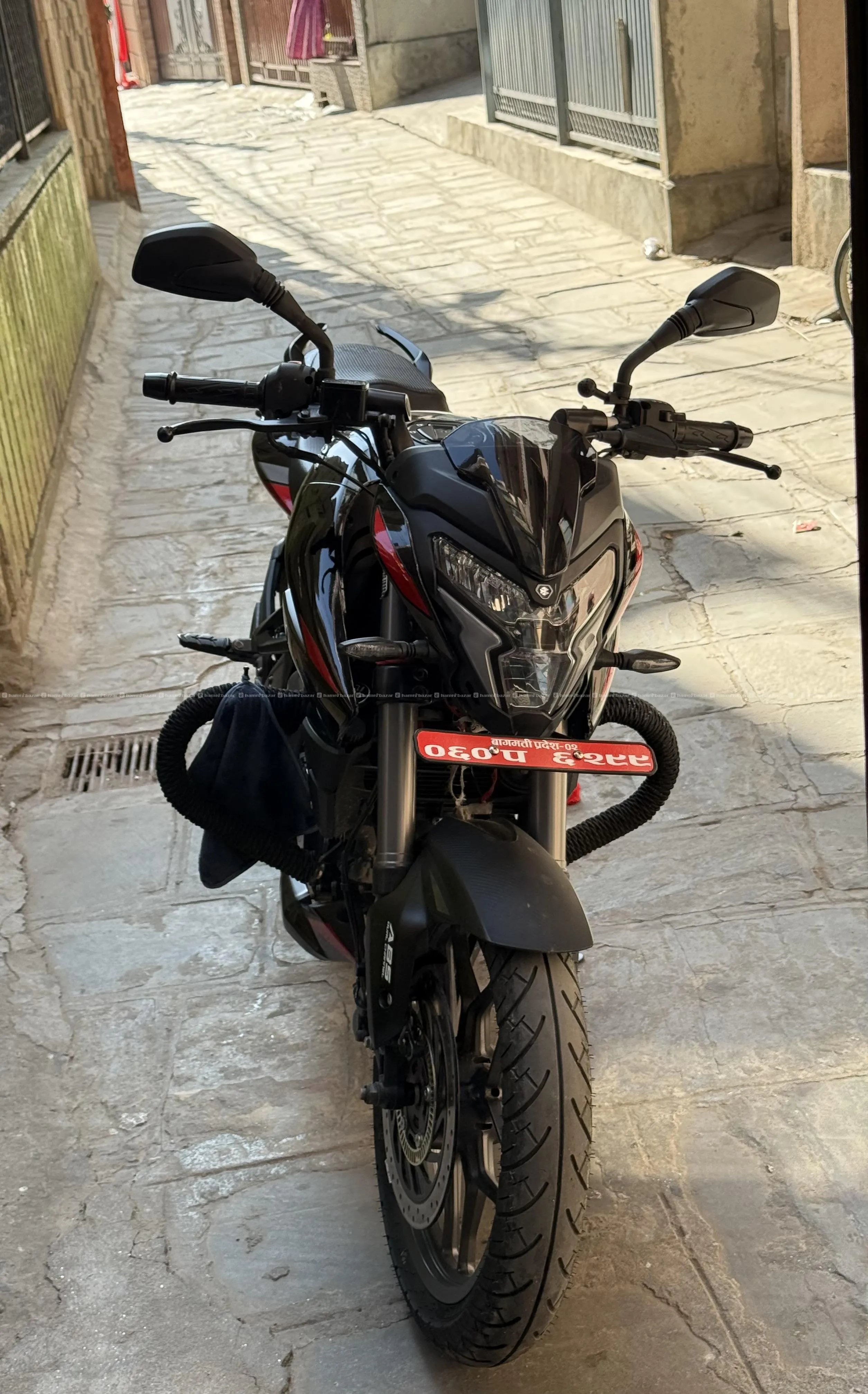 NS200 FiABS ,2025 model .Km-3k running 5