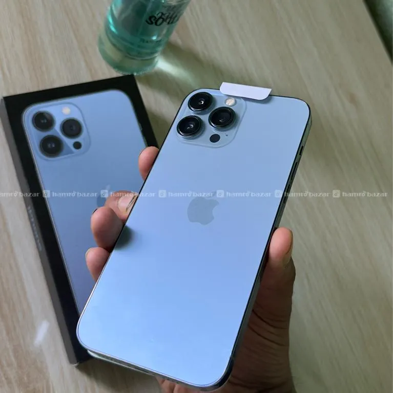 I Phone 13 Pro Max 3