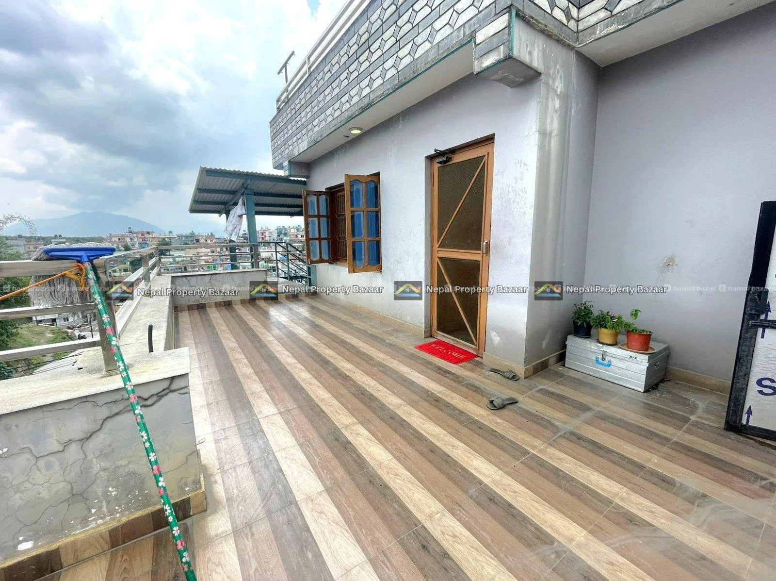2BK Top Floor Flat Rent in Gothatar, Mantar Chowk 8