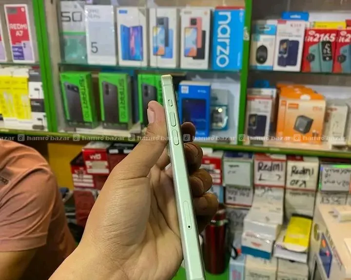 iPhone 15 plus on sell 2