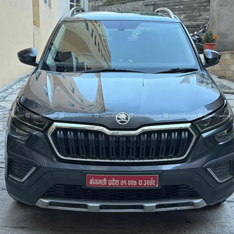 Skoda kushaq Automatic 
Single Hand
2022  Top Mode 2