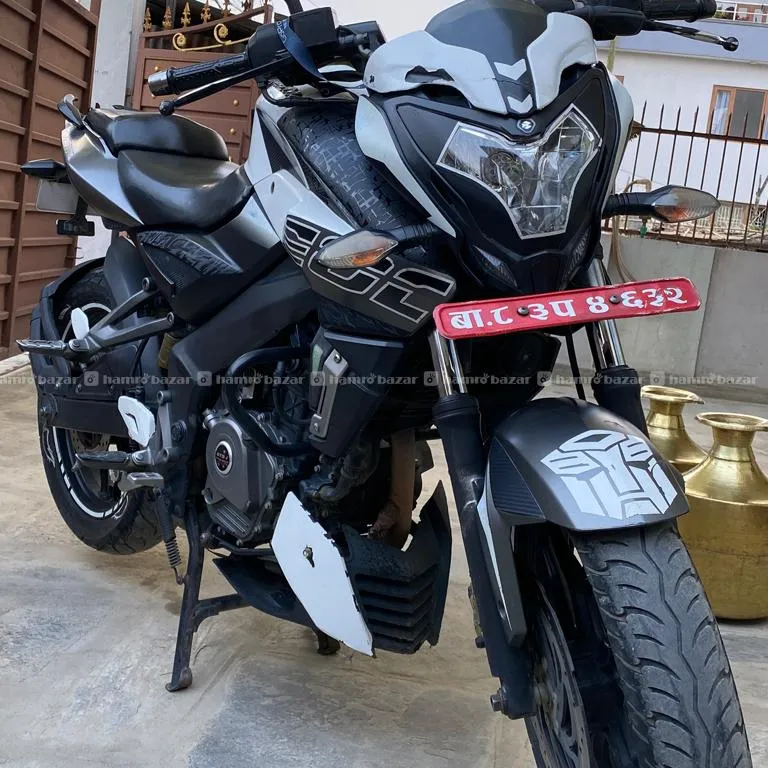 Pulsar Ns200 Bike 4