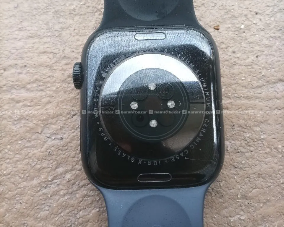 Apple Watch Series 8 (45mm) - US Model 99% Battery 3