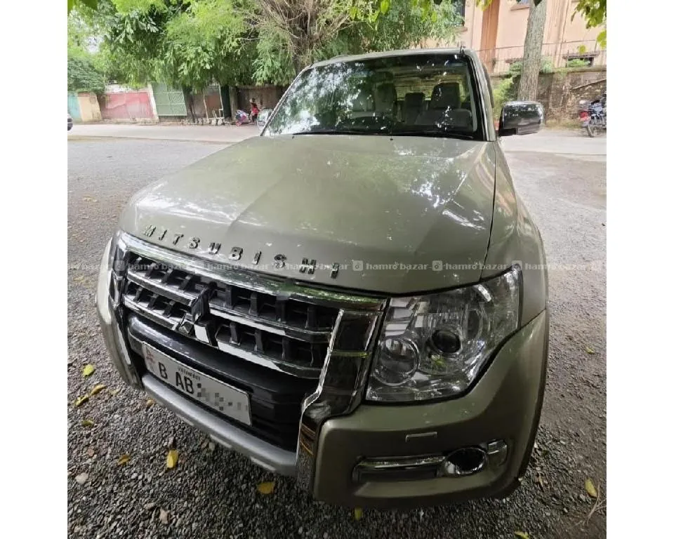 SALE! PAJERO 2017, 5 door. 3
