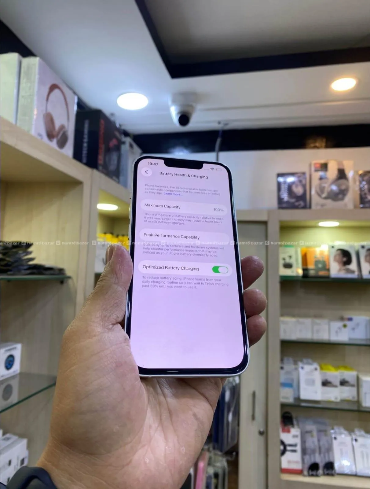 iPhone 13 256gb Back pannel cracked Urgent sell ‼️ 6