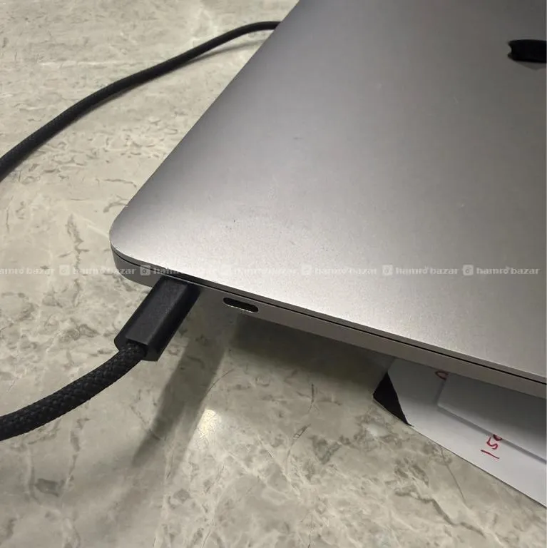 MacBook Air Good Condition 2