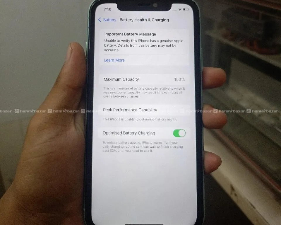 iPhone 11 3